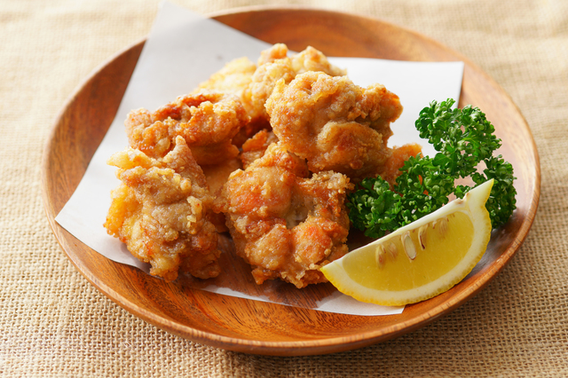 若鶏の唐揚げ